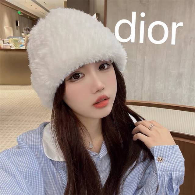 Dior 针织帽子女冬季 年新款爆款毛绒茸茸保暖显脸小冷帽月子毛线帽